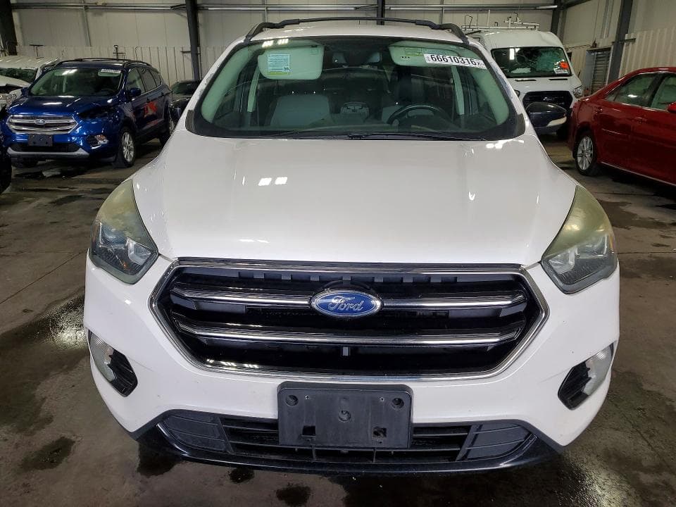 2017 FORD ESCAPE TITANIUM 5