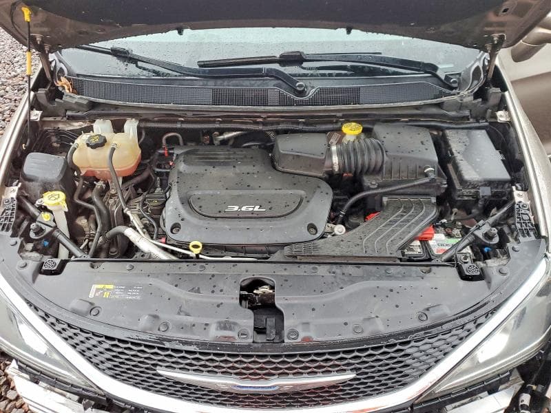 2017 CHRYSLER PACIFICA TOURING L PLUS 12