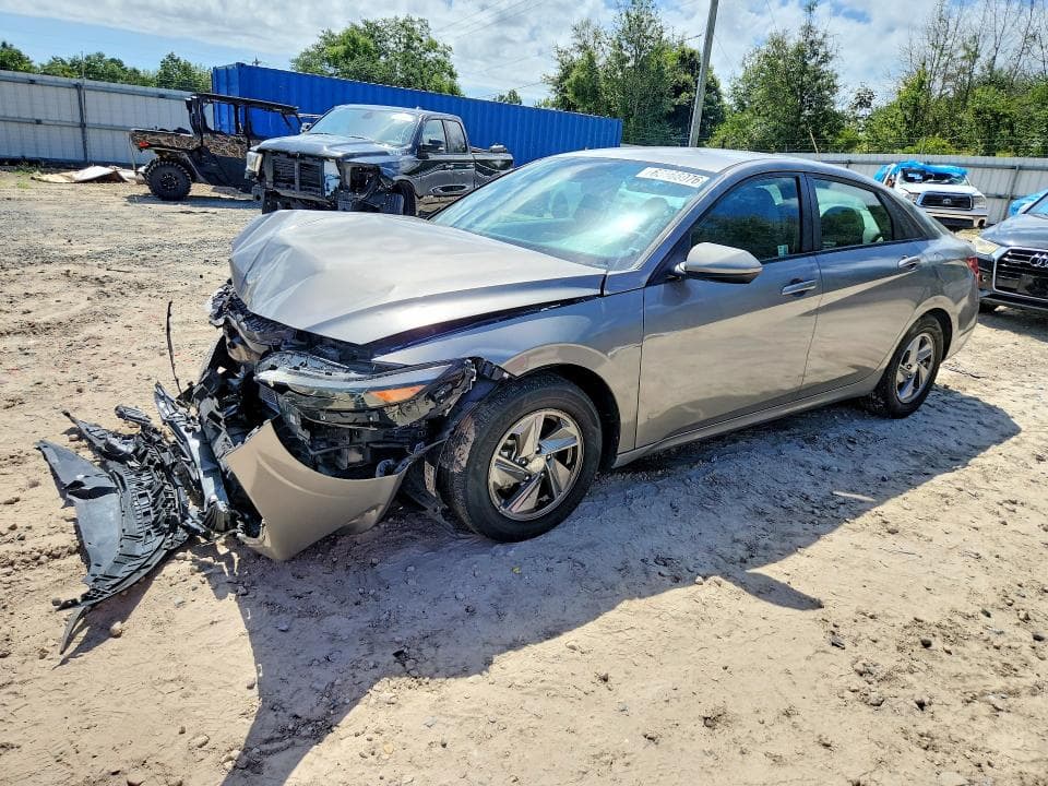 2024 HYUNDAI ELANTRA SE - 1