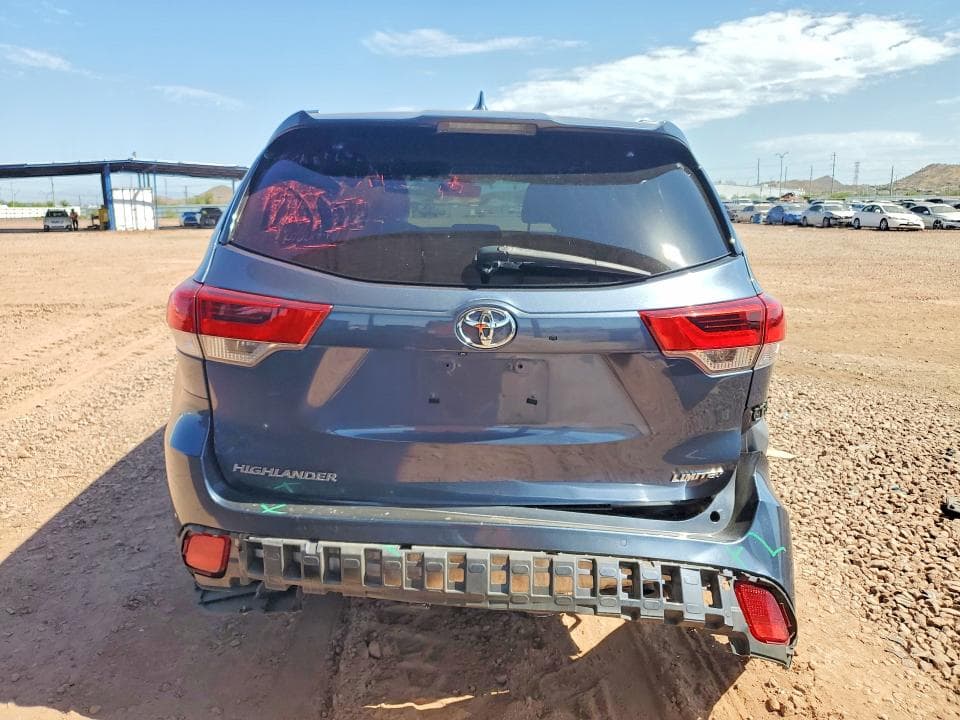 2018 TOYOTA HIGHLANDER LIMITED 6