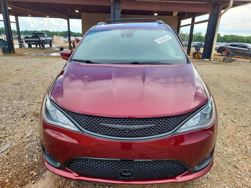2019 CHRYSLER PACIFICA TOURING L 5