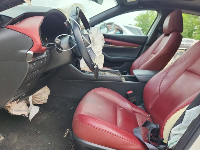 2021 MAZDA 3 PREMIUM 7
