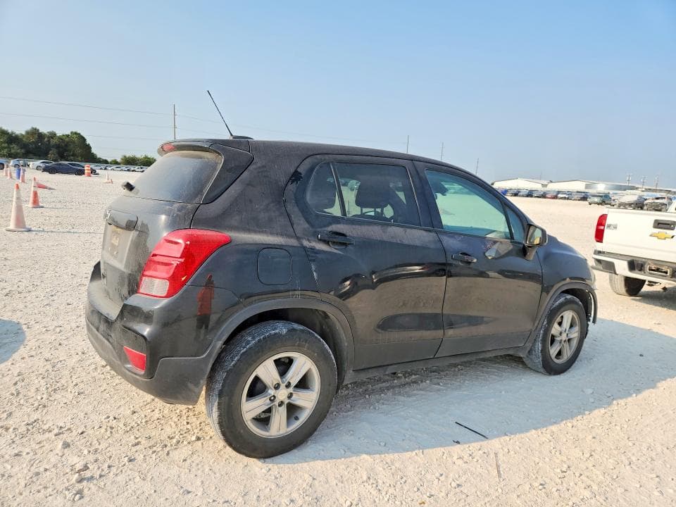 2020 CHEVROLET TRAX LS 3