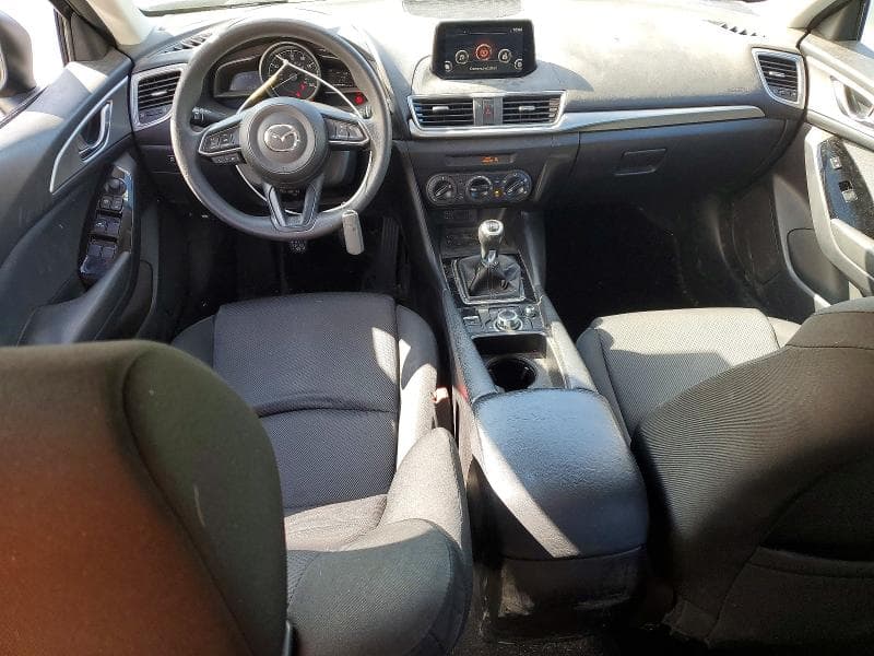 2018 MAZDA 3 SPORT 8