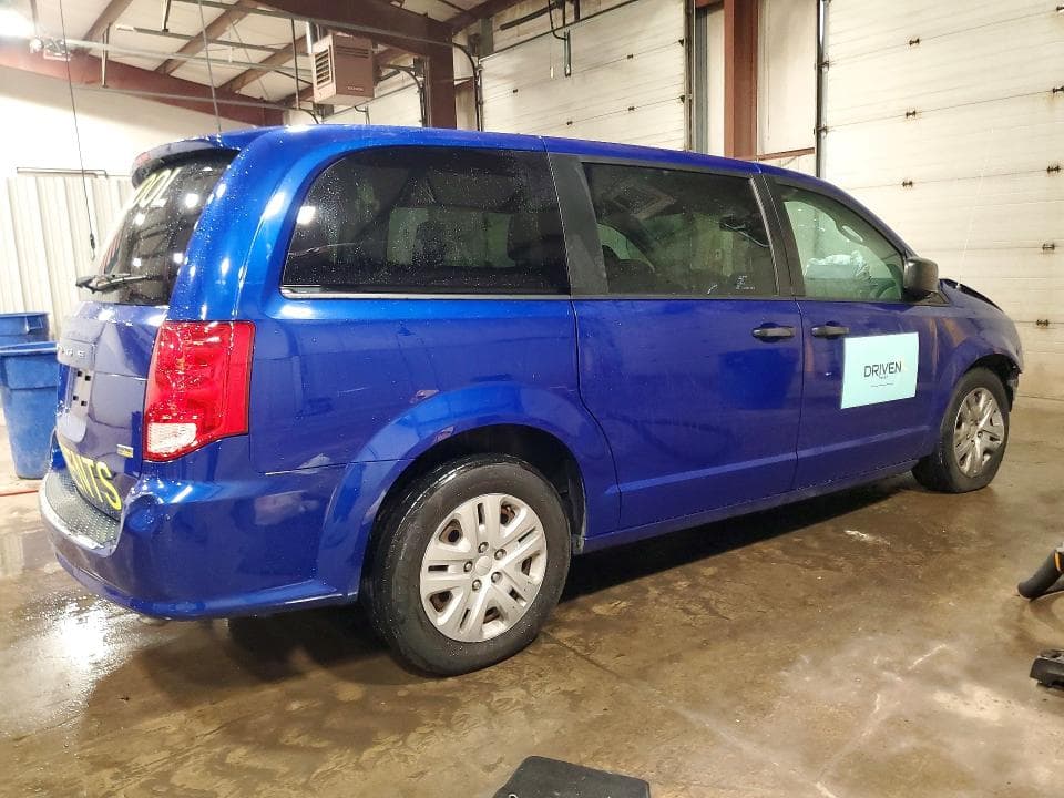 2019 DODGE GRAND CARAVAN SE 3