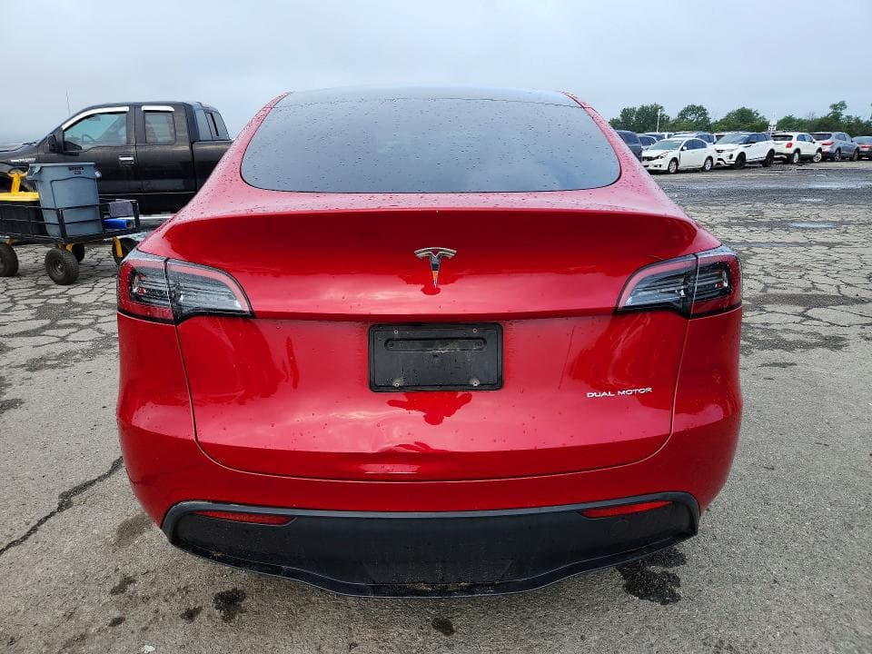 2023 TESLA MODEL Y 6