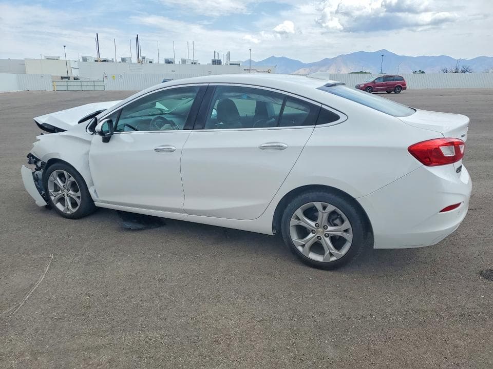 2017 CHEVROLET CRUZE PREMIER 2