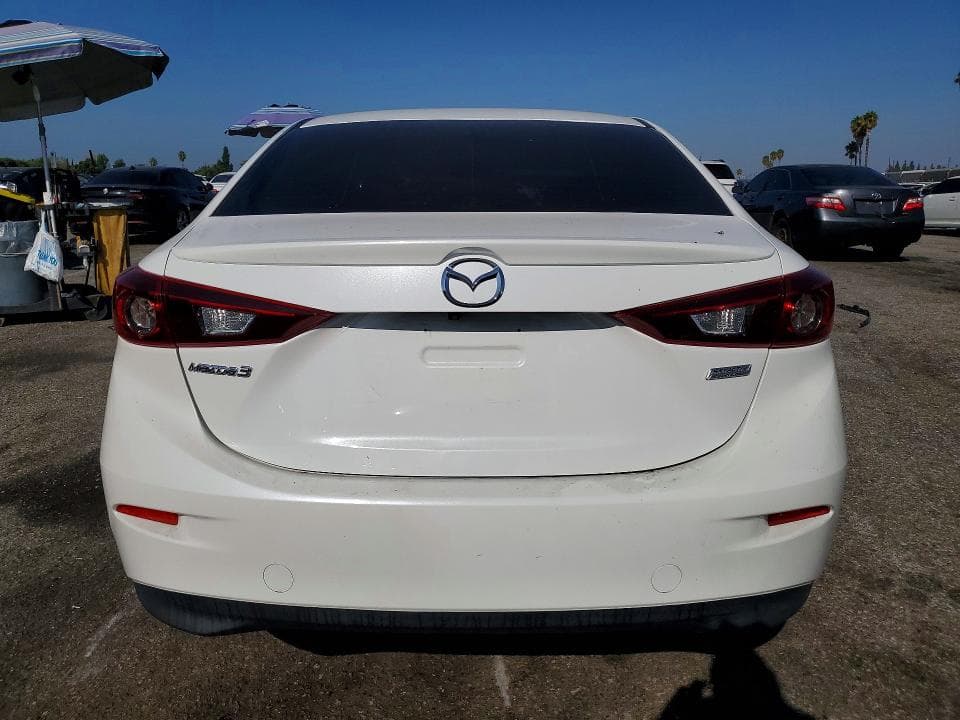 2018 MAZDA 3 TOURING 6
