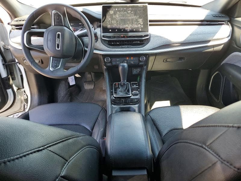 2024 JEEP COMPASS LATITUDE 8
