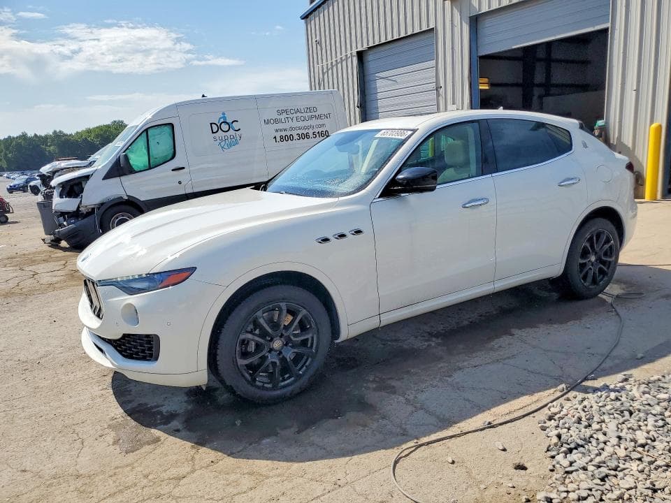 2020 MASERATI LEVANTE S