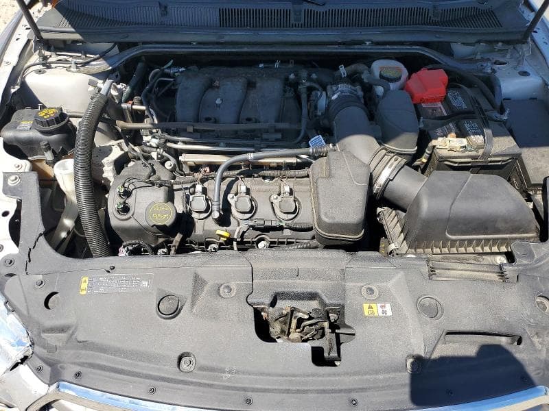 2018 FORD TAURUS SE 11