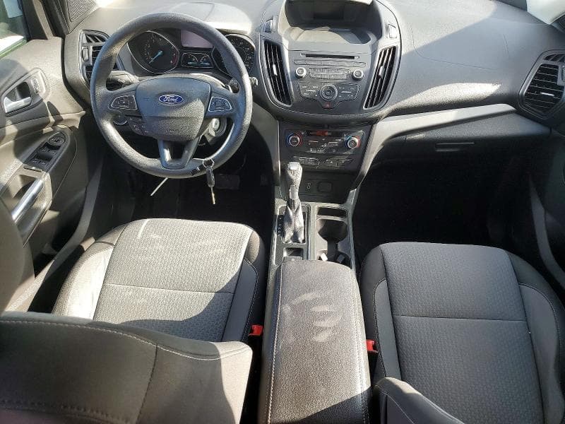 2017 FORD ESCAPE SE 8