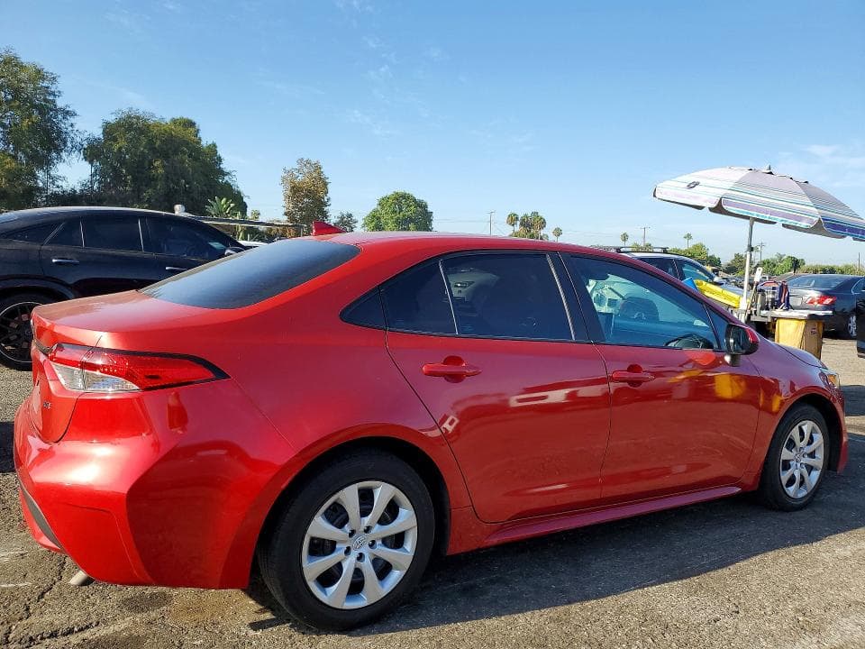 2021 TOYOTA COROLLA LE 3