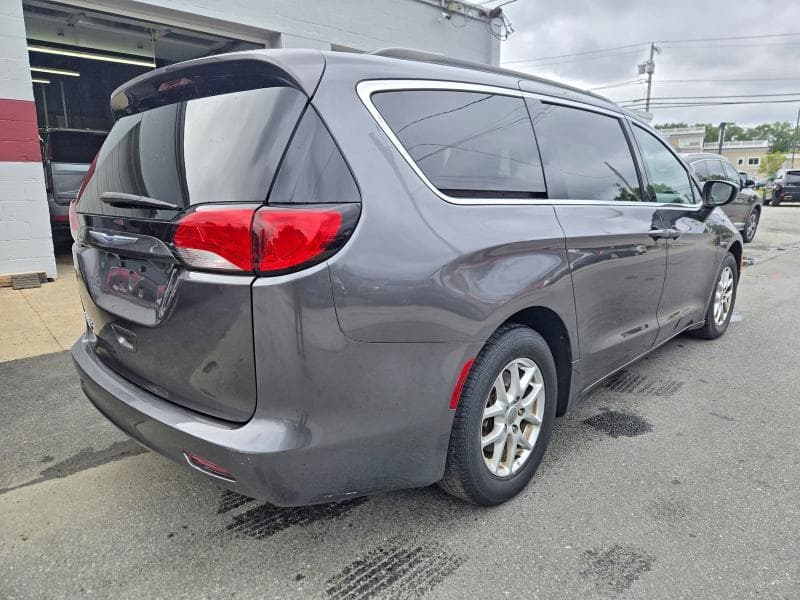 2020 CHRYSLER VOYAGER LXI 4