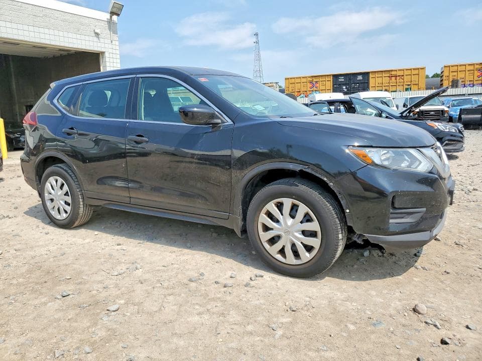 2018 NISSAN ROGUE S 4