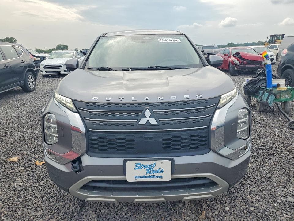 2023 MITSUBISHI OUTLANDER SE 5