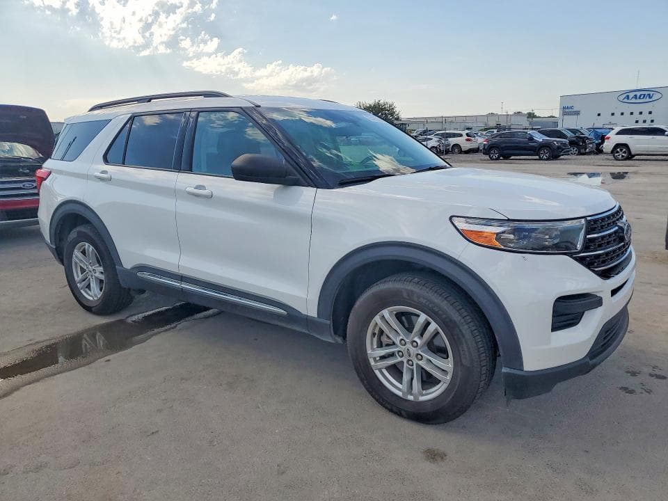 2020 FORD EXPLORER XLT 4