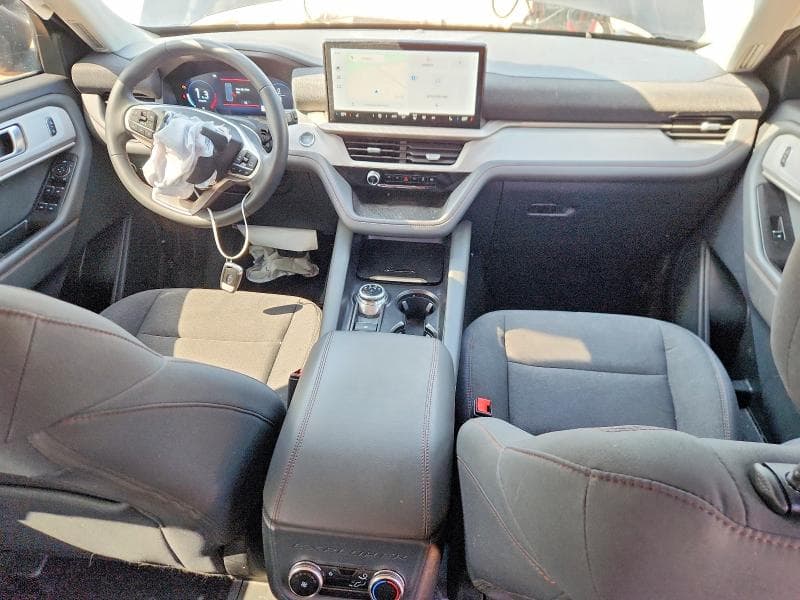 2025 FORD EXPLORER ACTIVE 8