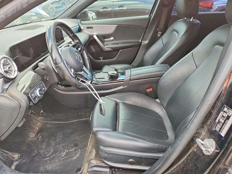 2021 MERCEDES-BENZ A 220 4MATIC 7