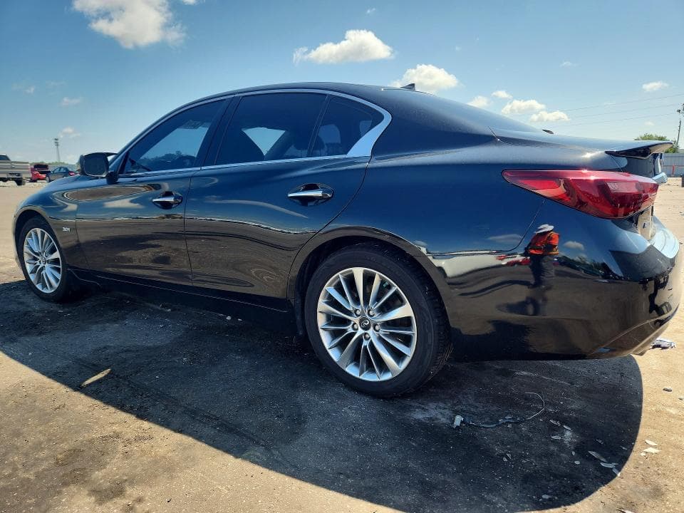 2018 INFINITI Q50 3.0T LUXE 2