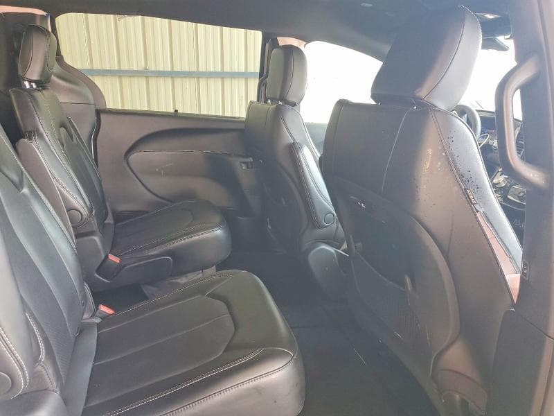 2025 CHRYSLER PACIFICA SELECT 11
