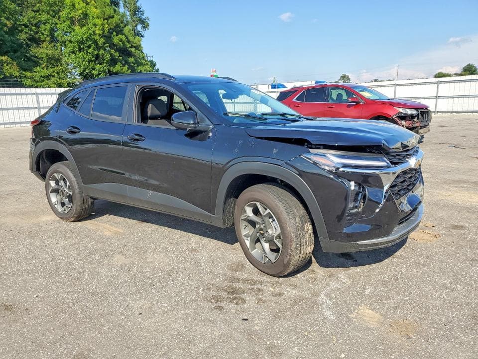 2026 CHEVROLET TRAX 1LT 4