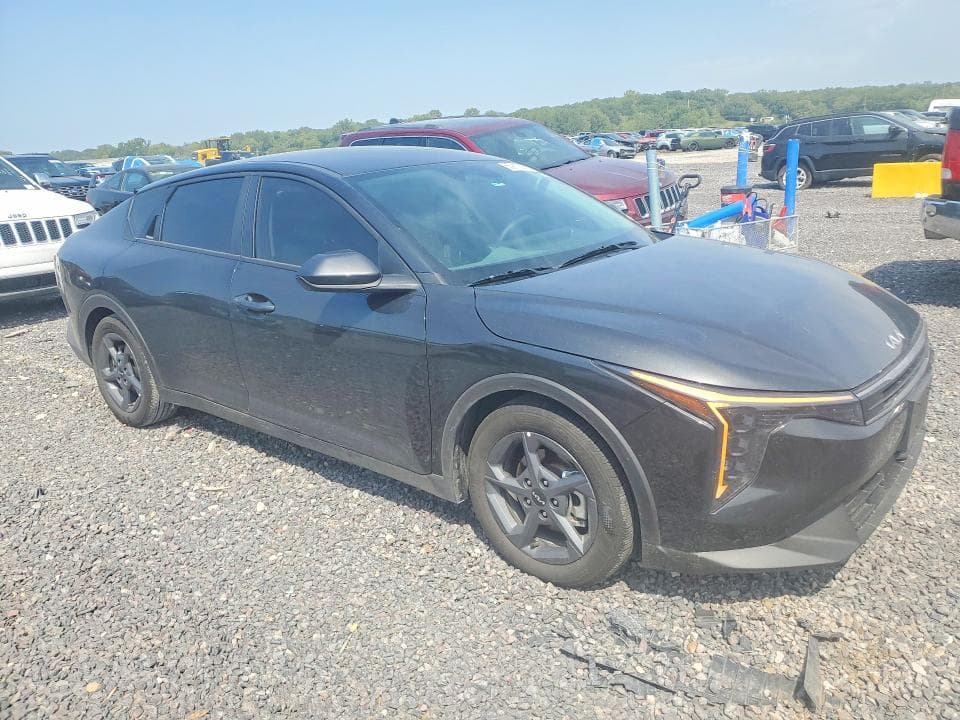 2025 KIA K4 LXS 4