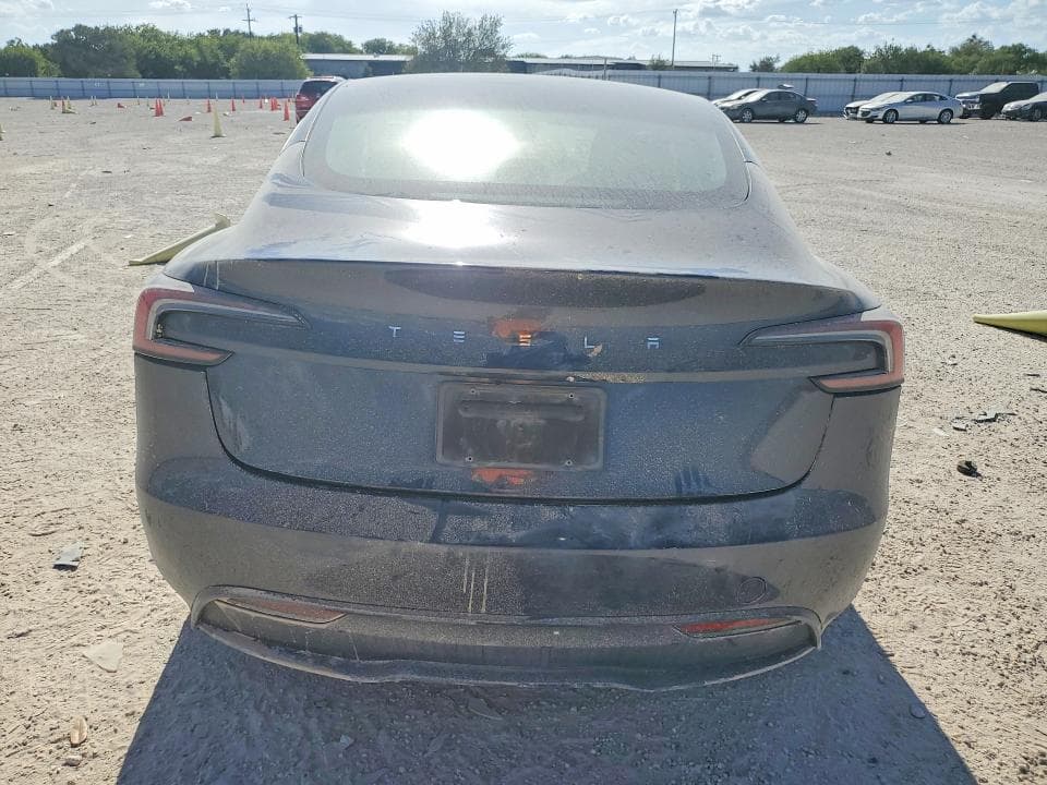 2024 TESLA MODEL 3 6