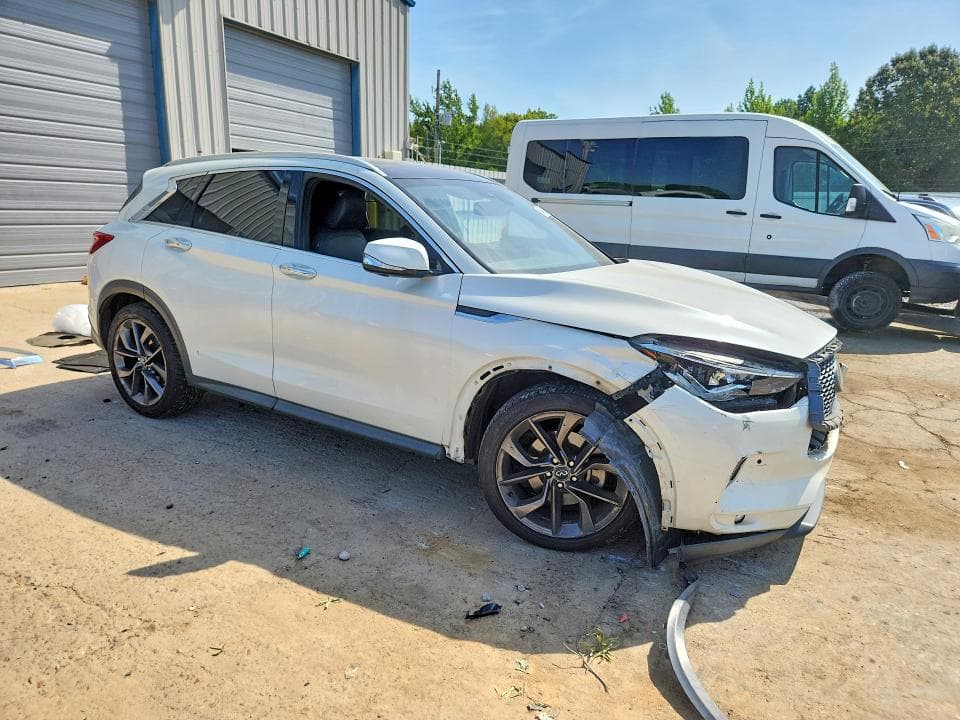 2019 INFINITI QX50 ESSENTIAL 4