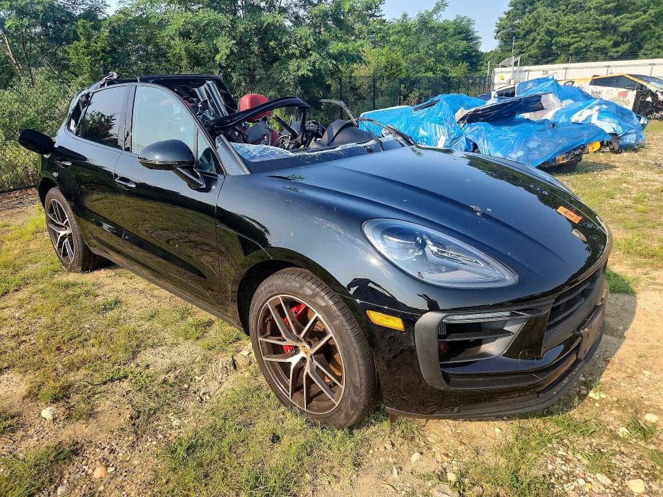 2024 PORSCHE MACAN S 4