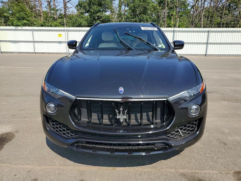 2017 MASERATI LEVANTE SPORT 5