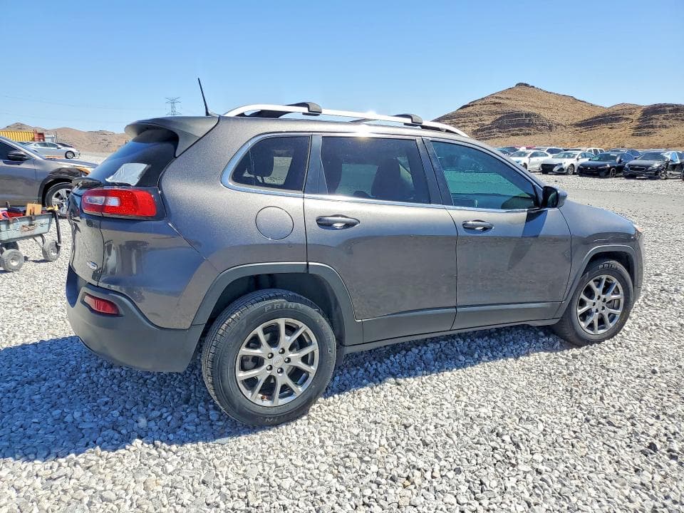 2018 JEEP CHEROKEE LATITUDE PLUS 3