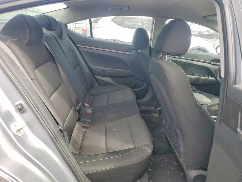 2017 HYUNDAI ELANTRA SE 10