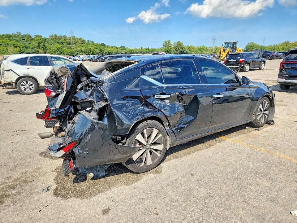 2020 NISSAN ALTIMA SL 3