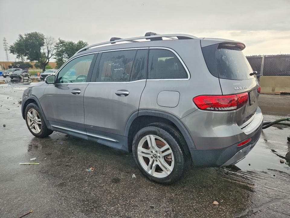 2022 MERCEDES-BENZ GLB 250 4MATIC 2
