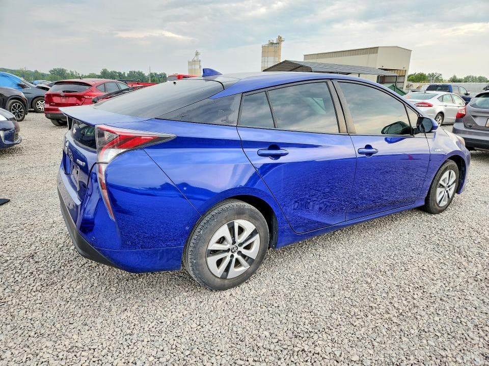 2018 TOYOTA PRIUS TWO 3
