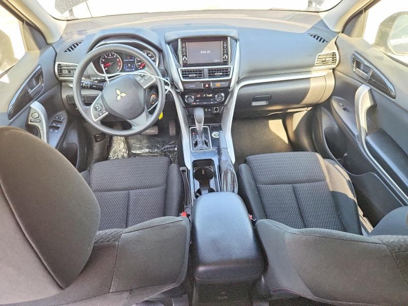 2019 MITSUBISHI ECLIPSE CROSS ES 8