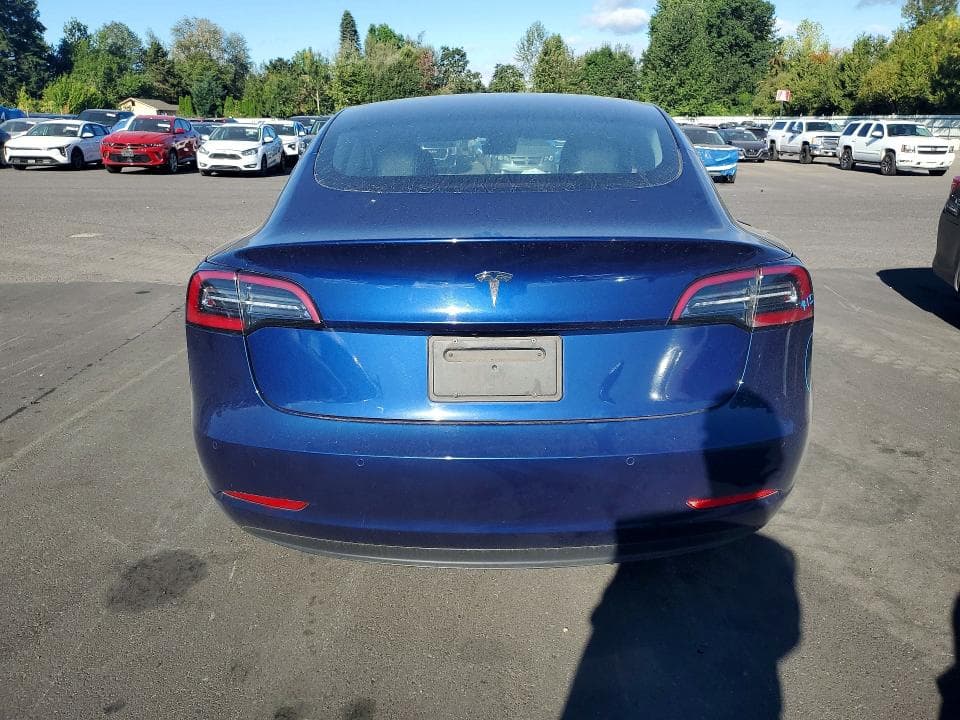 2022 TESLA MODEL 3 6