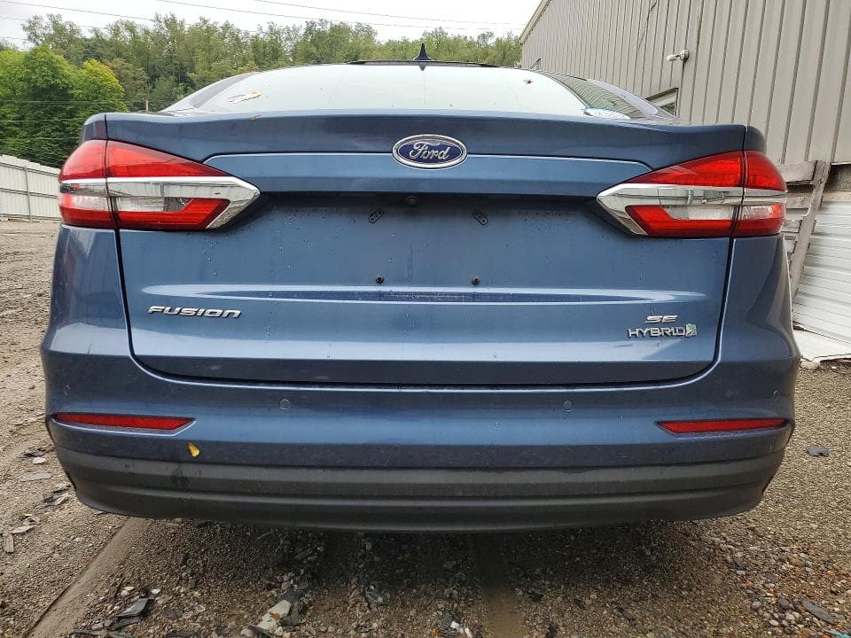 2019 FORD FUSION SE 6