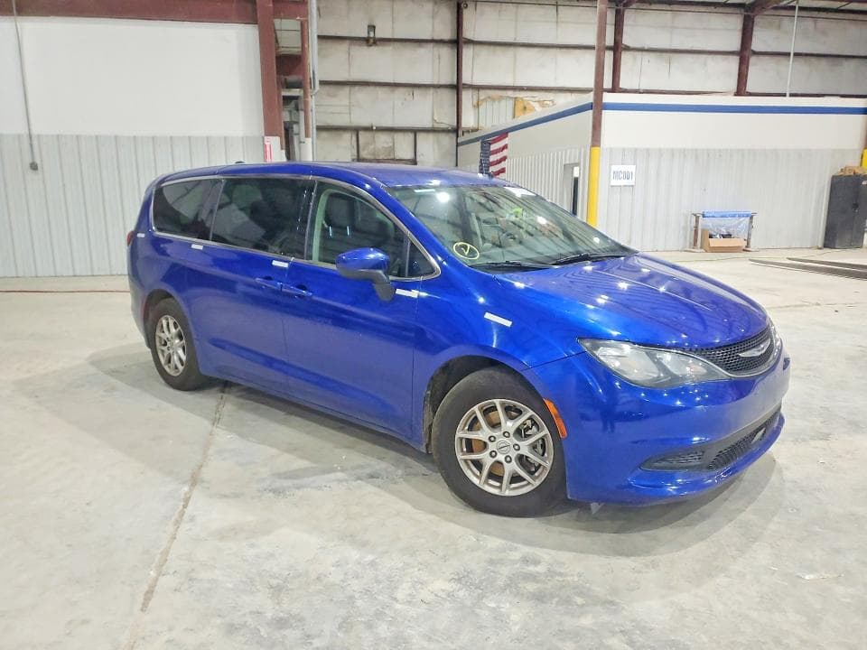 2021 CHRYSLER VOYAGER LX 4