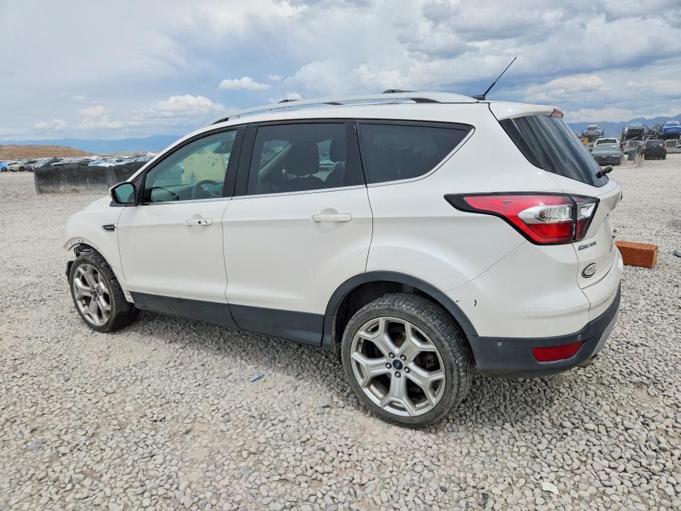 2017 FORD ESCAPE TITANIUM 2
