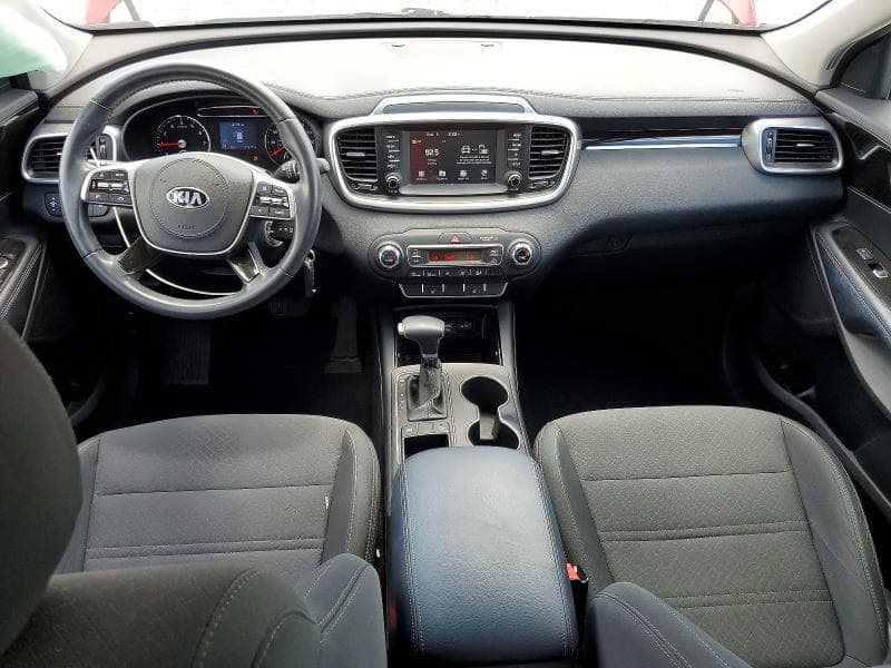 2020 KIA SORENTO LX 8