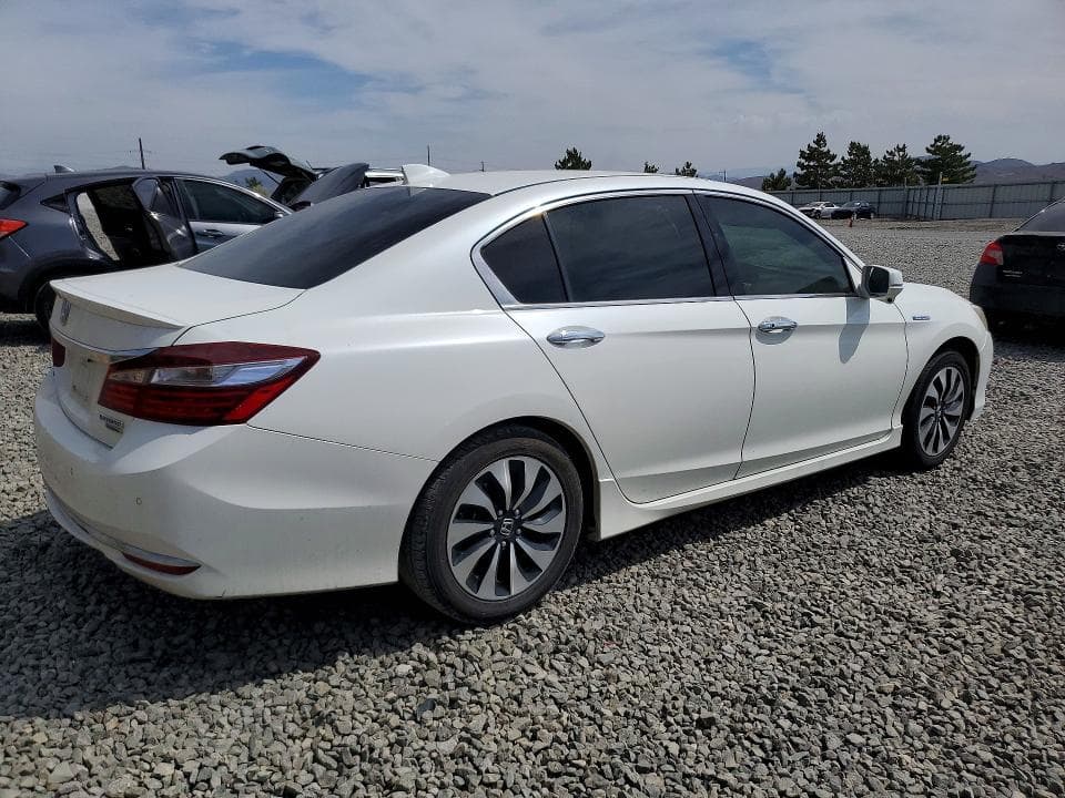 2017 HONDA ACCORD TOURING HYBRID 3
