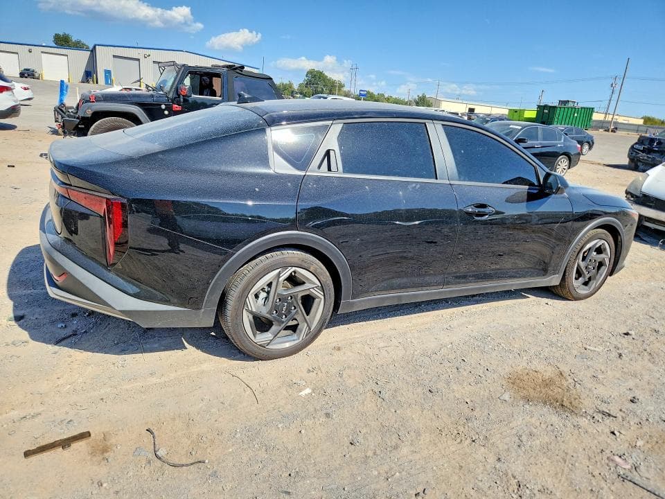 2026 KIA K4 EX 3