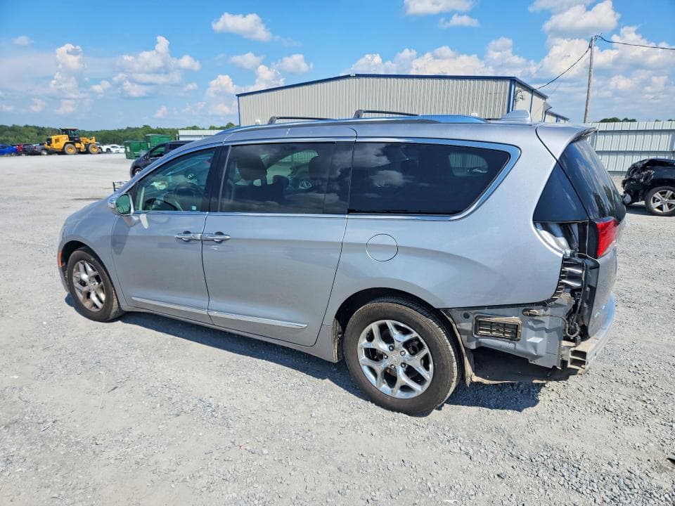 2018 CHRYSLER PACIFICA LIMITED 2