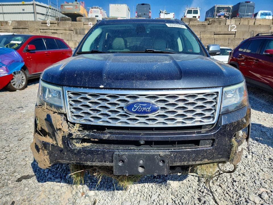 2017 FORD EXPLORER PLATINUM 5