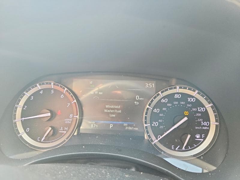 2022 TOYOTA HIGHLANDER XLE 9
