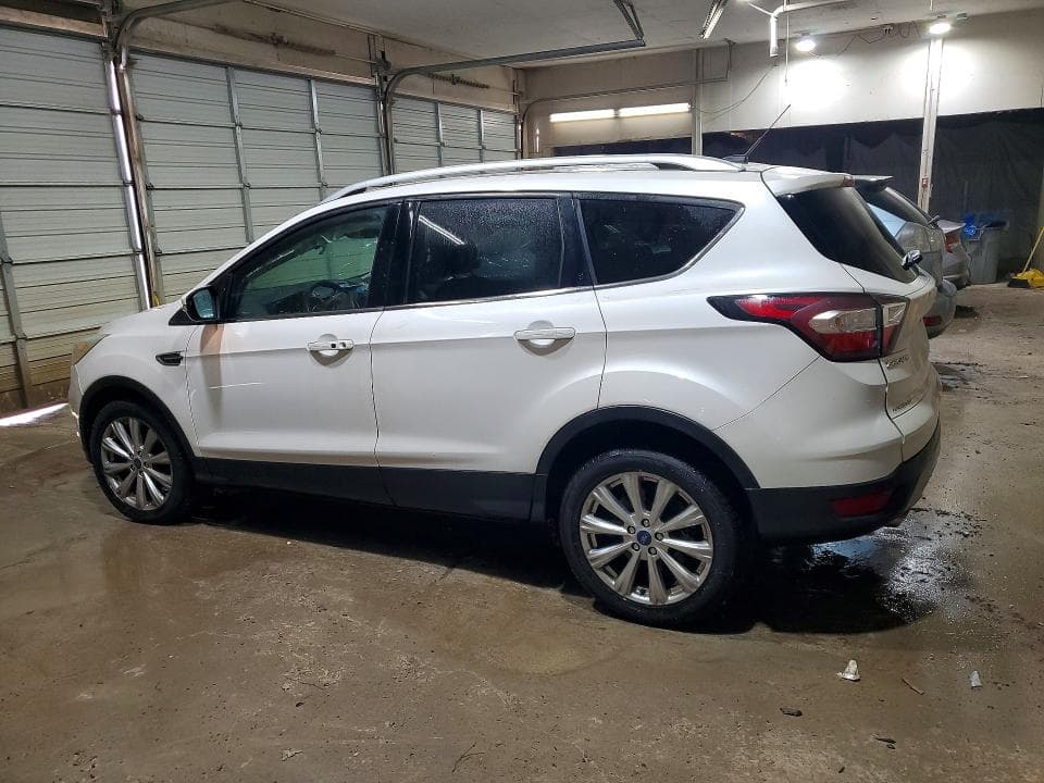 2017 FORD ESCAPE TITANIUM 2