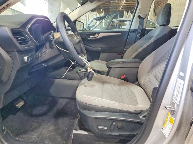 2020 FORD ESCAPE SE 7