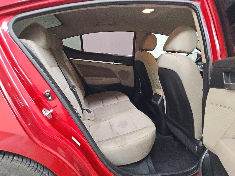 2019 HYUNDAI ELANTRA SEL 10